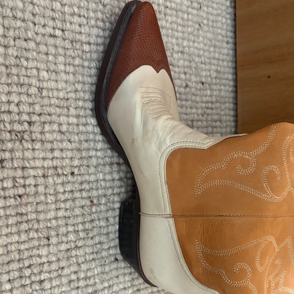 Nine West Tan and Cream cowboy Boots - Picture 6 of 8